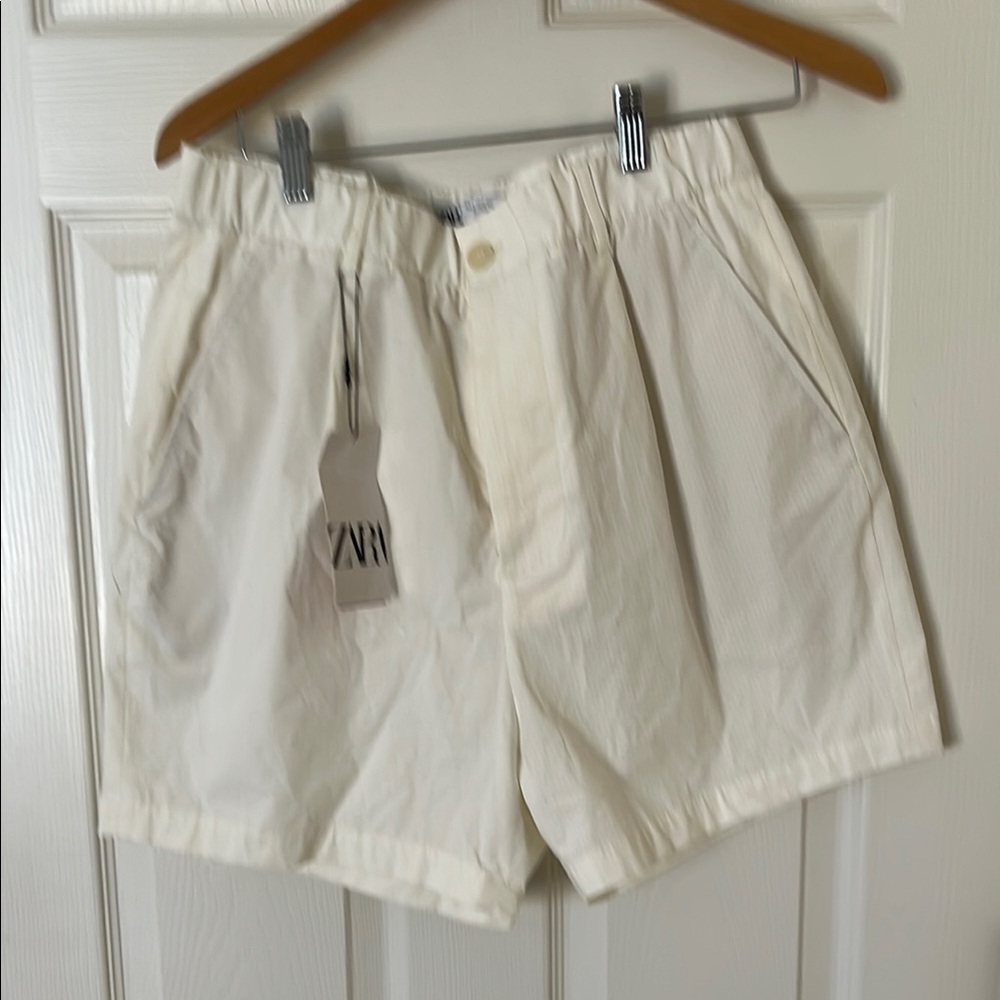Zara Elegant Cream Shorts